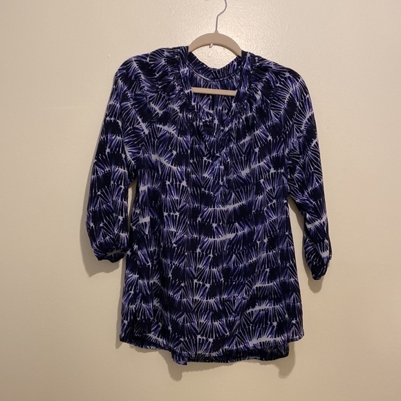 100% Silk blouse. - Picture 2 of 11